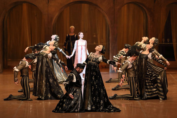 斯图加特芭蕾舞团“罗朱”国家大剧院上演